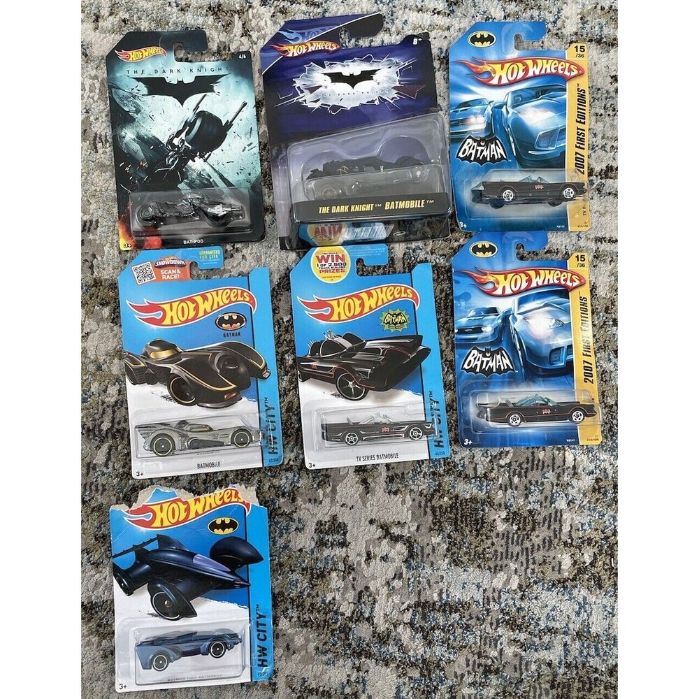 hot wheels batman batmobile lot of 7 NIB NOS Bat-pod Dark Knight First Editions